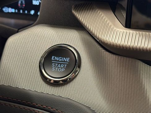 New 2026 Ford Explorer Active w/ Active Comfort Package image 26