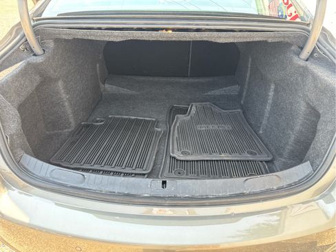 Used 2017 Chevrolet Impala Premier FWD image 35