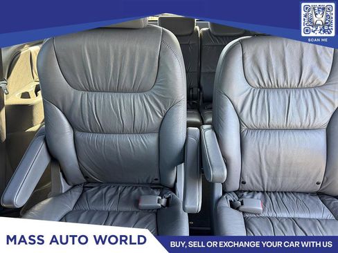 Used 2010 Honda Odyssey Touring image 9