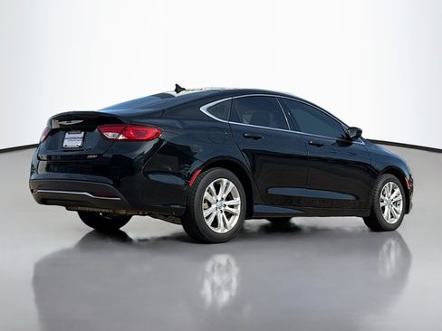 Used 2015 Chrysler 200 Limited w/ Convenience Group FWD image 2