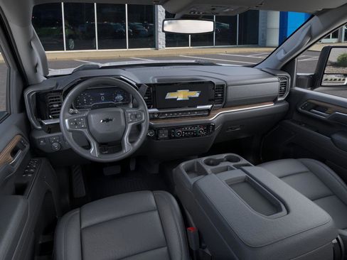 New 2026 Chevrolet Silverado 2500 LT w/ Trail Boss Package image 15
