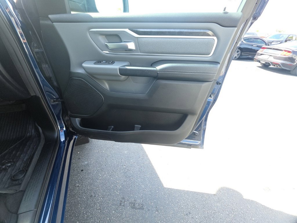Used 2020 RAM 1500 Big Horn AWD/4WD image 30