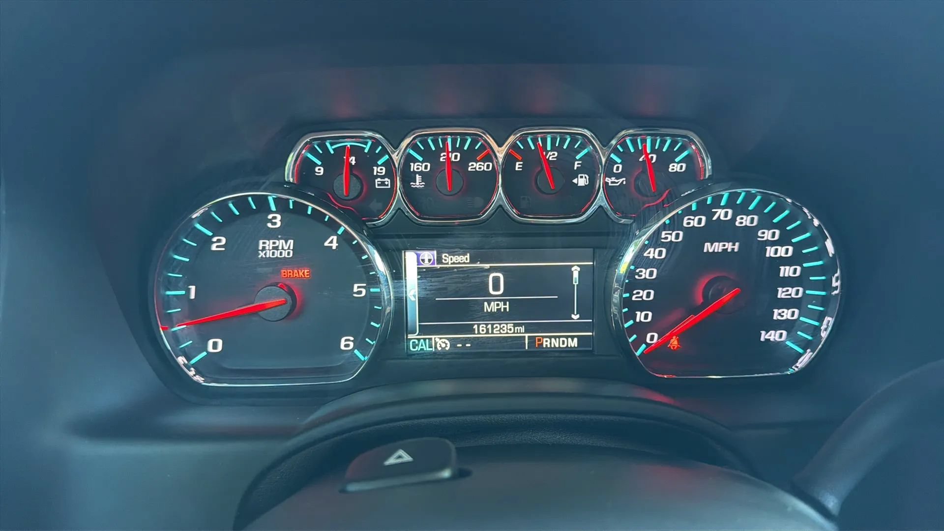 Used 2015 Chevrolet Suburban LT RWD image 11