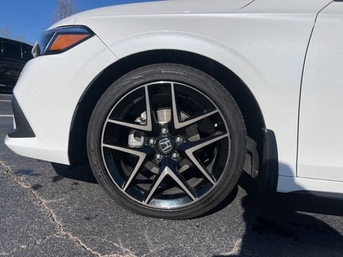 Certified 2024 Honda Civic Sport Touring image 12