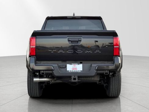 Used 2026 Toyota Tacoma TRD Sport image 5