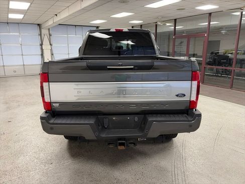 Used 2019 Ford F250 Platinum w/ Platinum Ultimate Package AWD/4WD image 6