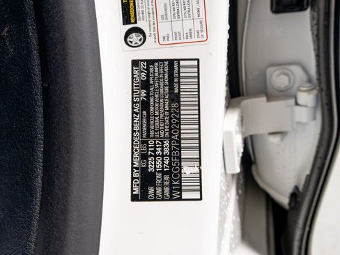 Used 2023 Mercedes-Benz EQS AMG 4MATIC w/ Trim Level Package image 16