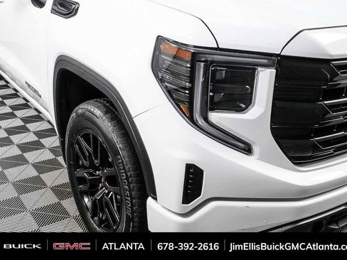 Used 2022 GMC Sierra 1500 Elevation image 33