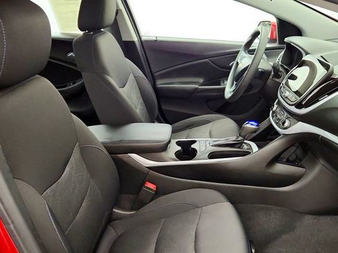 Used 2018 Chevrolet Volt LT FWD image 24