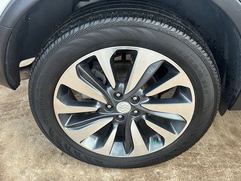 Used 2022 Buick Encore Preferred w/ Safety Package image 11