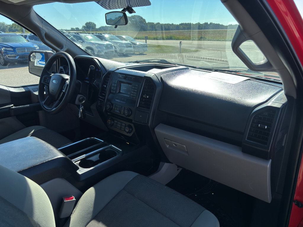 Used 2015 Ford F150 XL w/ Equipment Group 101A Mid AWD/4WD image 20