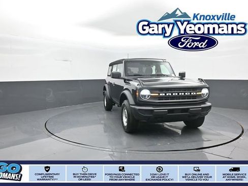 New 2026 Ford Bronco 4-Door AWD/4WD image 1
