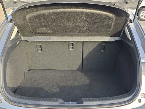 Used 2016 MAZDA MAZDA3 i Touring image 23