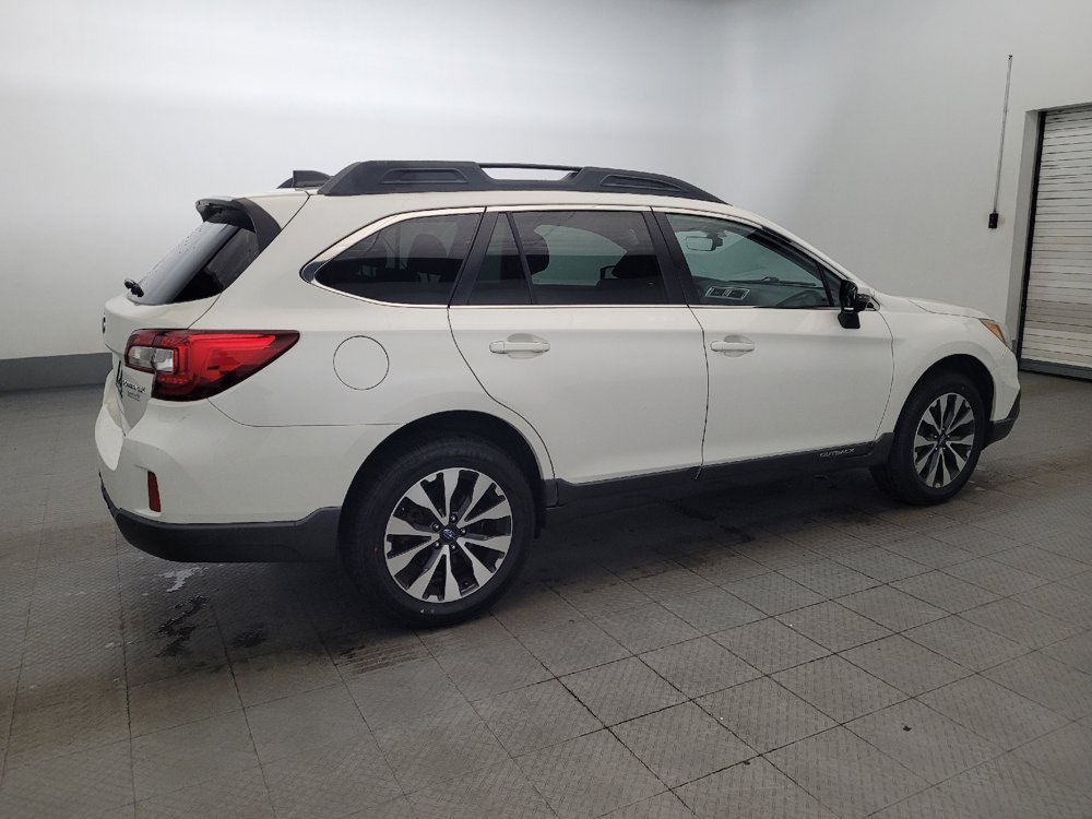 Used 2017 Subaru Outback 2.5i Limited AWD/4WD image 10