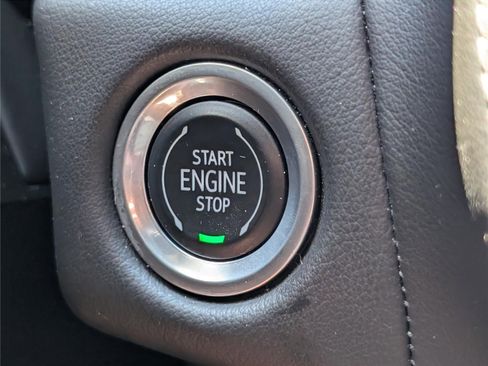 Used 2023 Chevrolet Suburban LT AWD/4WD image 28