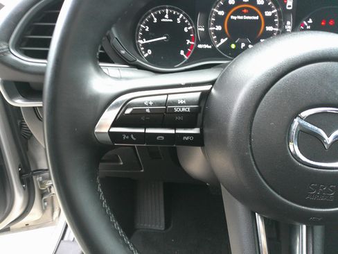 Used 2024 MAZDA MAZDA3 s image 20