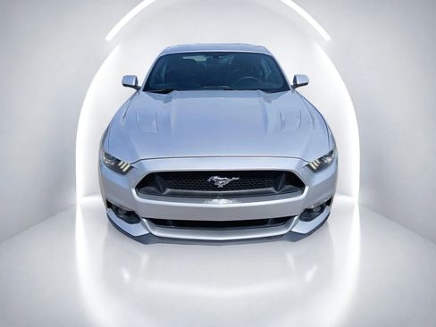 Used 2015 Ford Mustang GT Premium w/ Equipment Group 401A RWD image 3