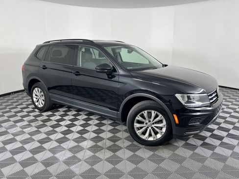Used 2020 Volkswagen Tiguan S AWD/4WD image 2