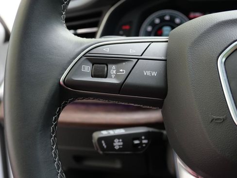 Certified 2025 Audi Q7 2.0T Premium Plus AWD/4WD image 24