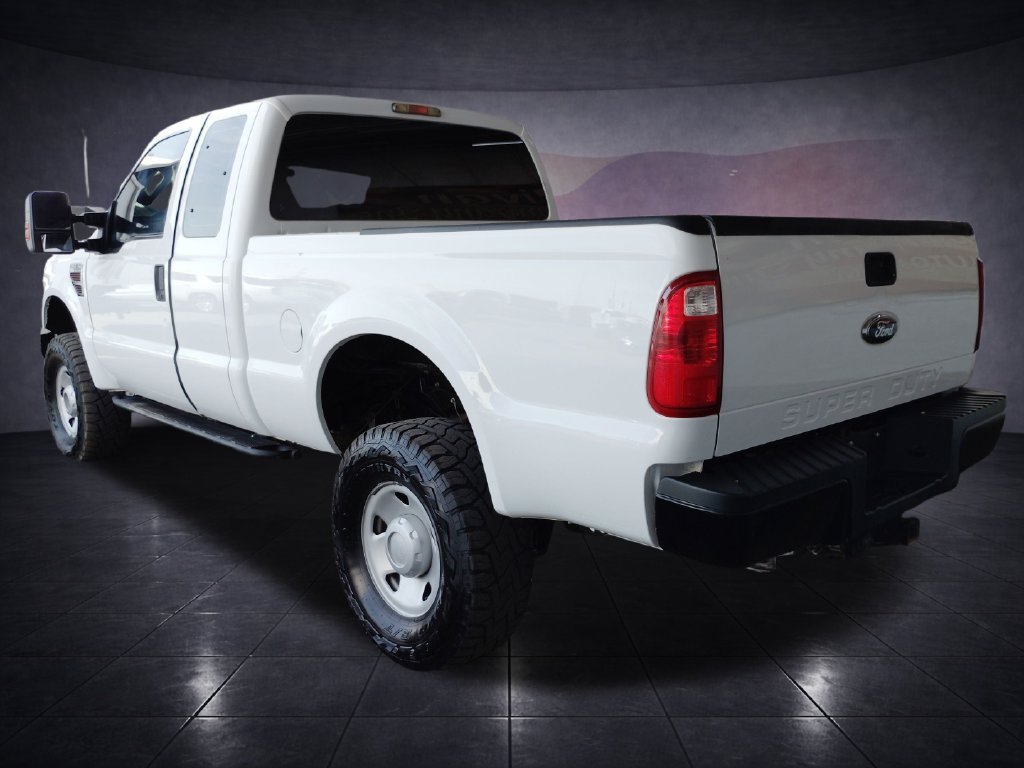Used 2008 Ford F250 4x4 SuperCab Super Duty image 3