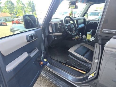 Used 2023 Ford Bronco Wildtrak AWD/4WD image 3