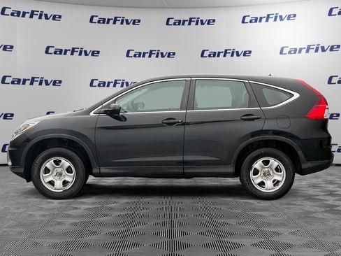 Used 2016 Honda CR-V LX image 2