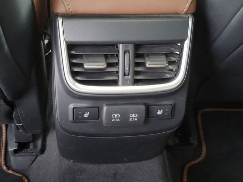 Used 2021 Subaru Outback Touring XT image 16