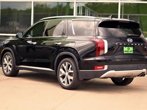 Used 2022 Hyundai Palisade SEL w/ 8P Bench Seat Package image 5