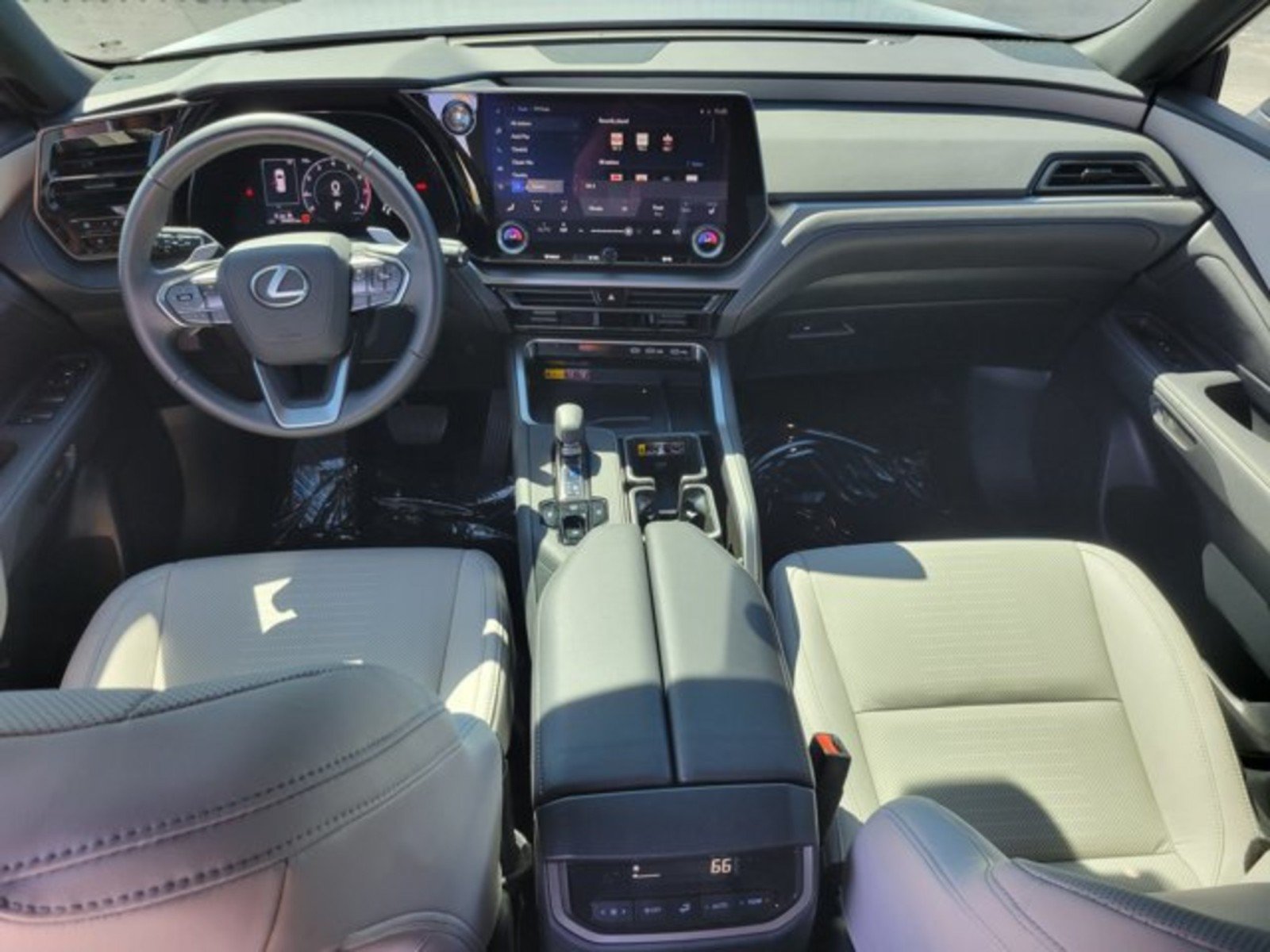 Used 2024 Lexus TX 350 FWD w/ Cold Weather Package image 22