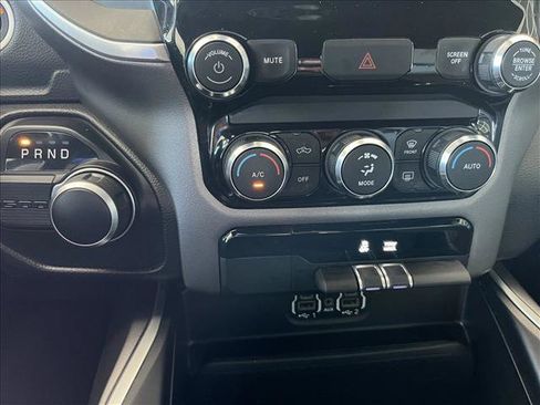 Used 2022 RAM 1500 Big Horn RWD image 15