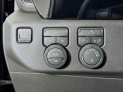 New 2026 Chevrolet Silverado 1500 LT AWD/4WD image 10