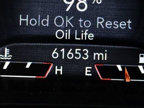 Used 2019 Jeep Cherokee Limited AWD/4WD image 22