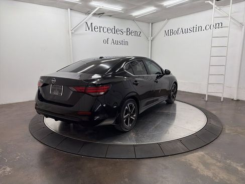 Used 2025 Nissan Sentra SV image 7