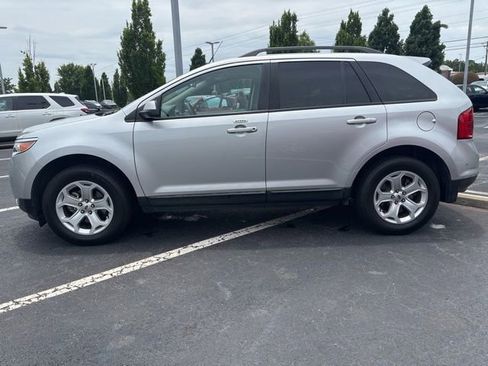 Used 2014 Ford Edge SEL w/ Equipment Group 204A FWD image 9