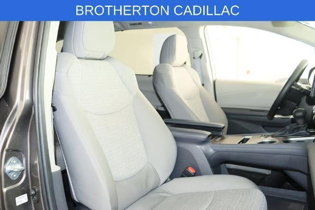 Used 2024 Toyota Sienna LE AWD/4WD image 22