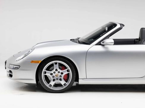 Used 2006 Porsche 911 Carrera S RWD image 33
