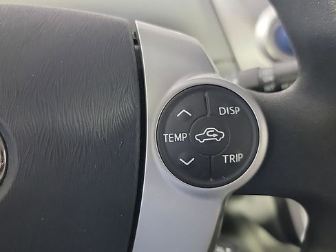 Used 2013 Toyota Prius V Three image 22