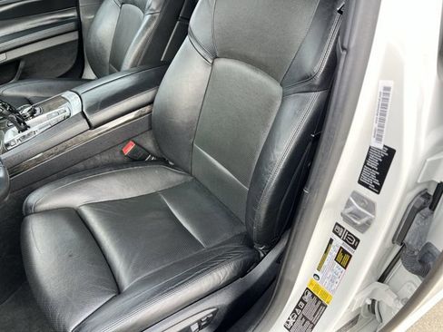Used 2015 BMW 750i xDrive image 20