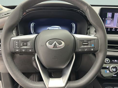 Used 2023 INFINITI QX60 Luxe w/ Vision Package AWD/4WD image 16