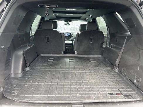Used 2024 Chevrolet Traverse RS AWD/4WD image 15