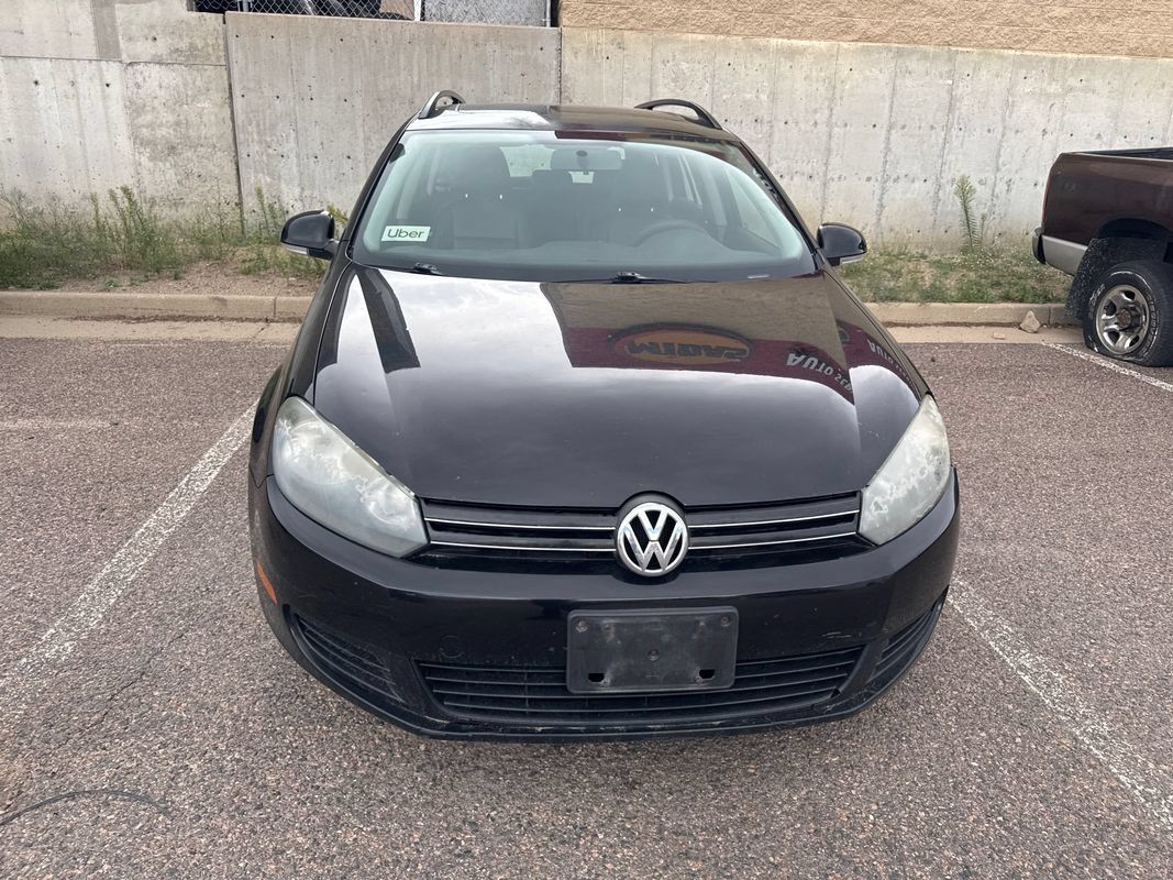 Used 2012 Volkswagen Jetta SE FWD image 2