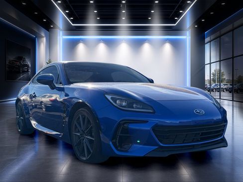 Used 2024 Subaru BRZ Limited w/ Popular Package 2 RWD image 2