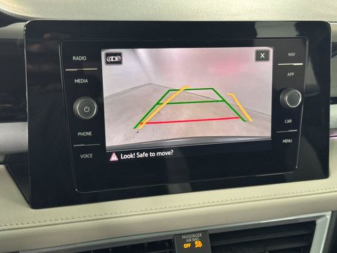 New 2026 Volkswagen Taos SEL AWD/4WD image 19