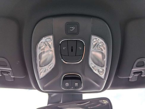 New 2026 Jeep Compass Trailhawk w/ Sun, Sound & Navigation Group AWD/4WD image 30