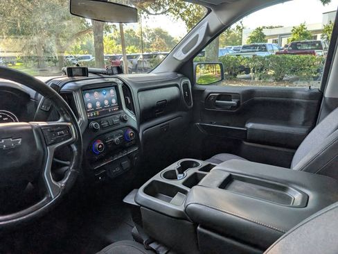 Used 2020 Chevrolet Silverado 1500 RST AWD/4WD image 18