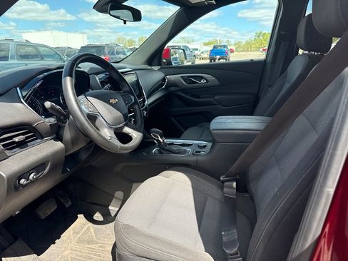 Used 2023 Chevrolet Traverse LT w/ LPO, Floor Liner Package AWD/4WD image 6