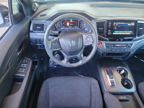 Used 2022 Honda Pilot Sport image 7