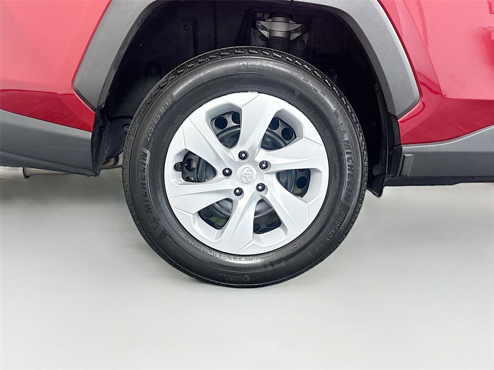 Used 2025 Toyota RAV4 LE FWD image 35