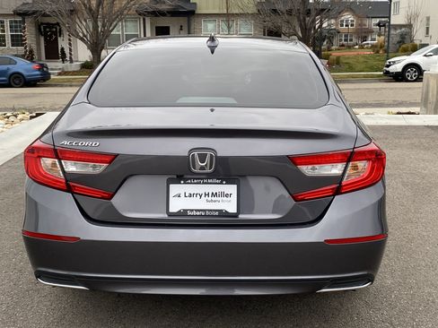 Used 2018 Honda Accord EX-L image 5