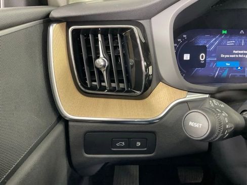 New 2026 Volvo XC60 T8 Plus w/ Protection Package Premier image 26